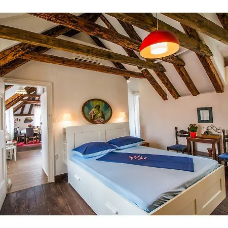 Tiramola Appartement *